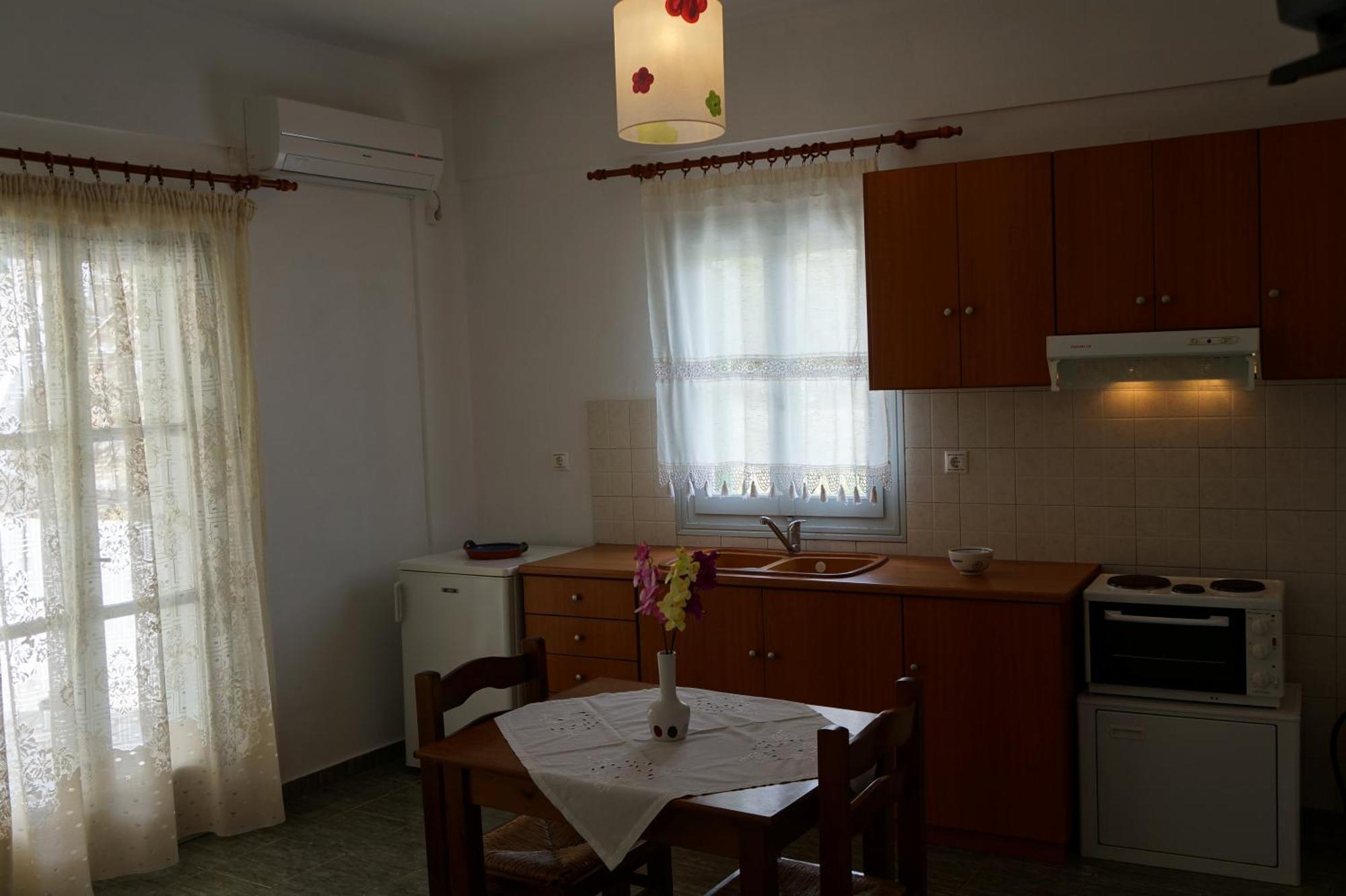 Klados Studios & Apartments Cherronisos  エクステリア 写真